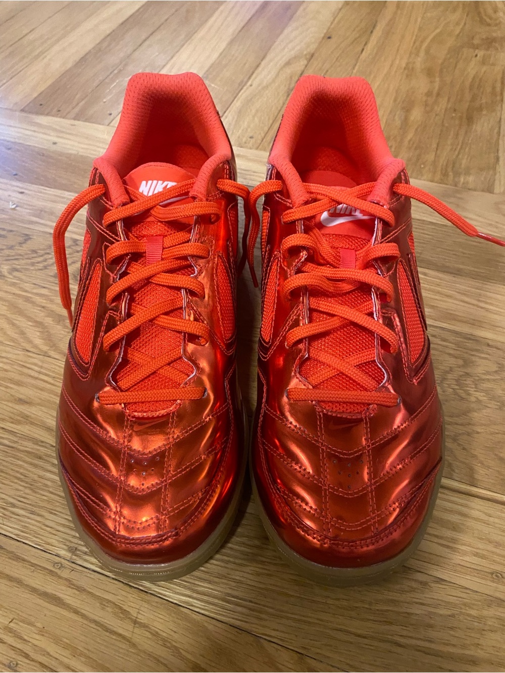 NEW Nike Gato LV8 Red Crimson Gum Bottom Sneakers Mens - Picture 3 of 7